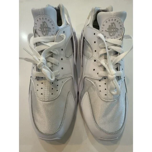 Men’s size Size 10- Nike Air Huarache Triple White Brand new